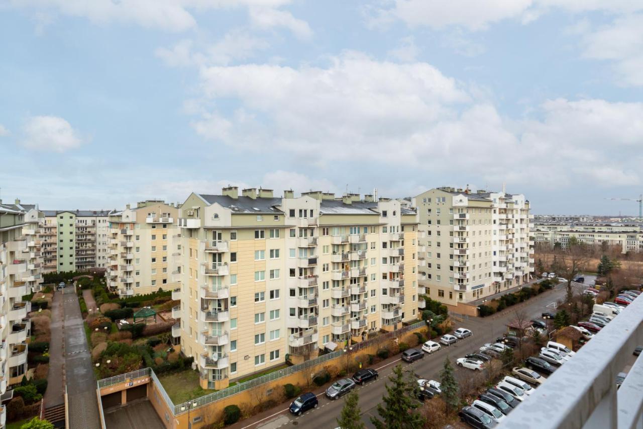 Apartments Chelmonskiego Warsaw Ursus By Noclegi Renters Eksteriør billede