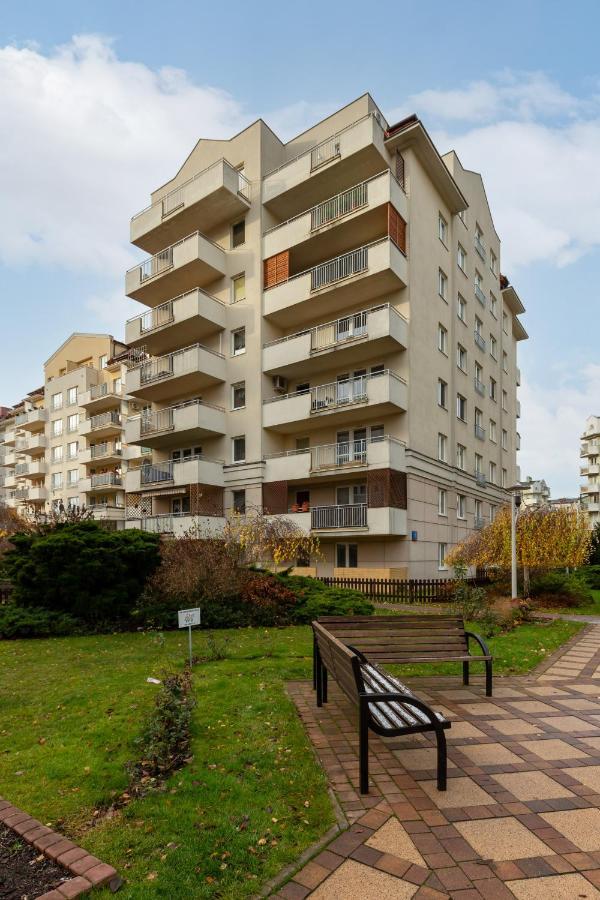 Apartments Chelmonskiego Warsaw Ursus By Noclegi Renters Eksteriør billede