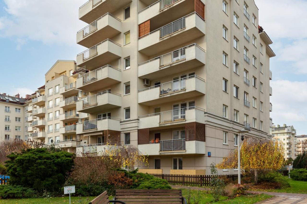 Apartments Chelmonskiego Warsaw Ursus By Noclegi Renters Eksteriør billede